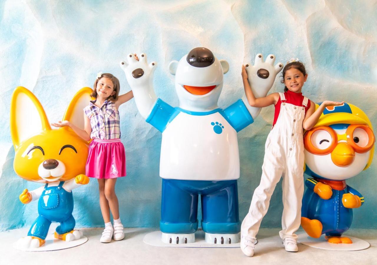 מקטאן Jpark Island Resort & Waterpark Cebu מראה חיצוני תמונה