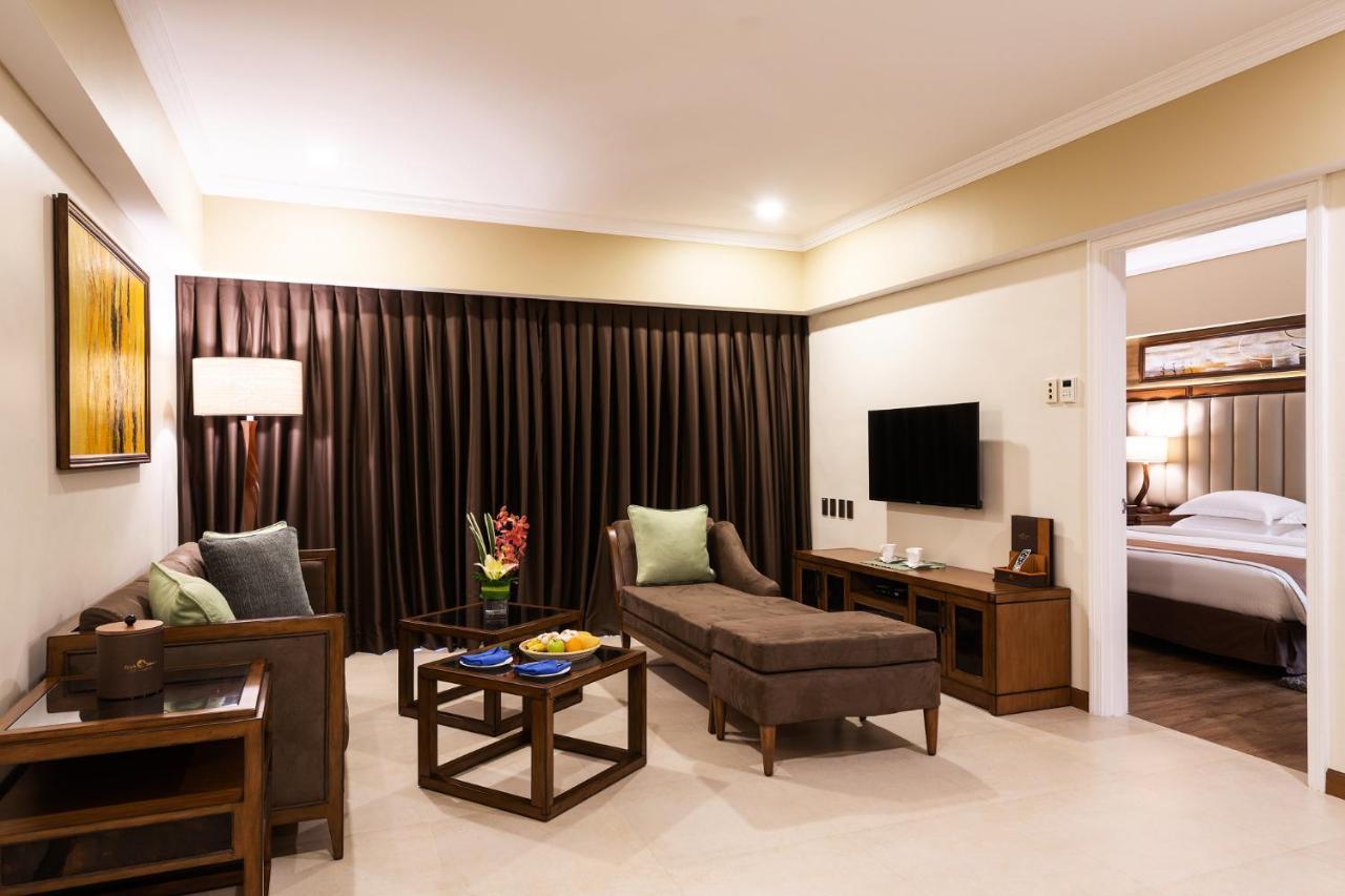 מקטאן Jpark Island Resort & Waterpark Cebu מראה חיצוני תמונה